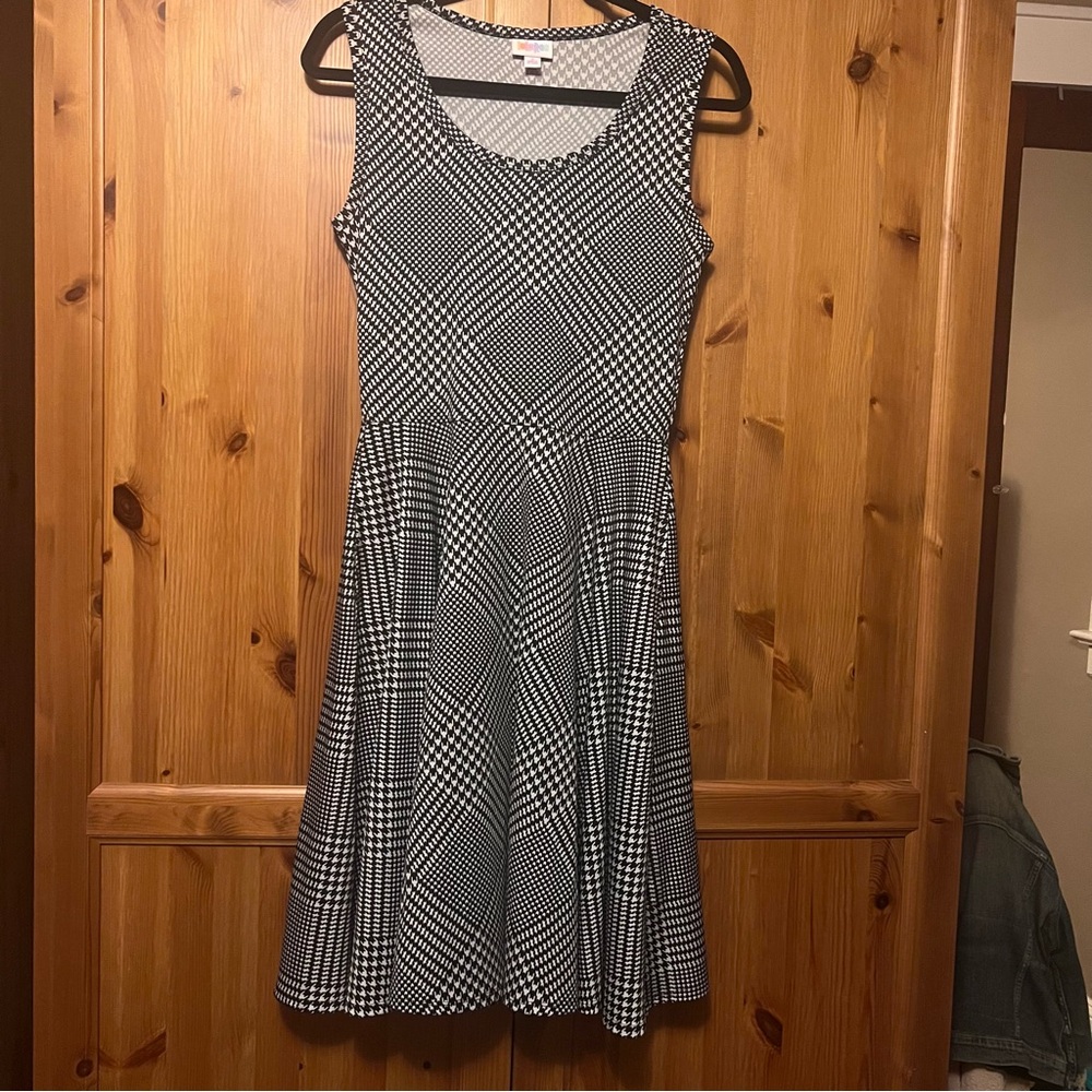LuLaRoe Black and White Scoop Neck Midi Sundress